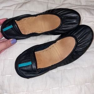 Tieks size 9. Worn once!!